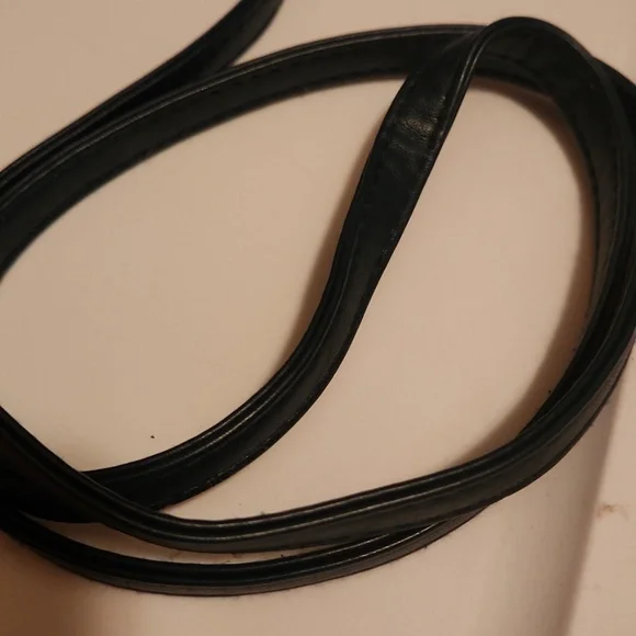 Vera Bradley Floral Crossbody Bag - Picture 7 of 10